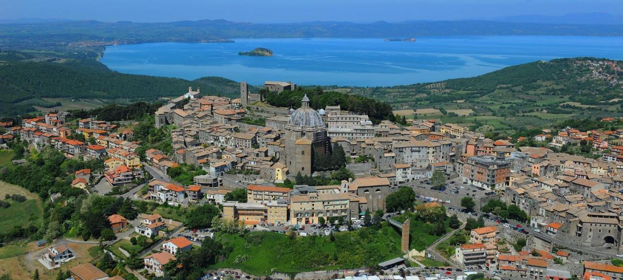 Alloggio Turistico Centro Storico Malatesta Montefiascone Exteriér fotografie